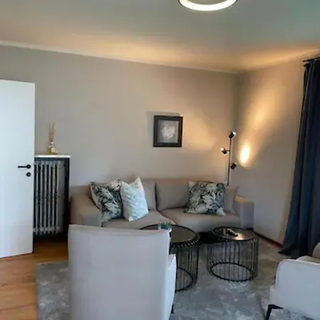 Apartment Grosszuegiges, Charmantes In By Fiorentino *